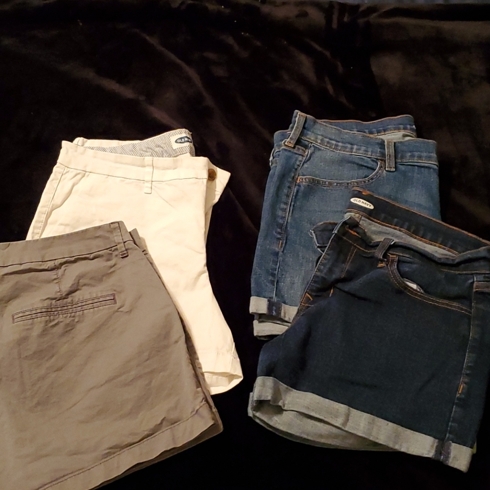 Old navy shorts bundle